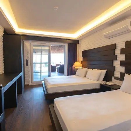 Manaspark Deluxe Hotell Öludeniz